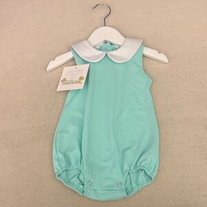 Trotter Street Kids ‘Hayden’ Bubble Romper in Mint with White Collar